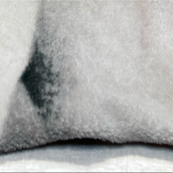 Meet your Posher, Anabelle - Picture 1 of 1